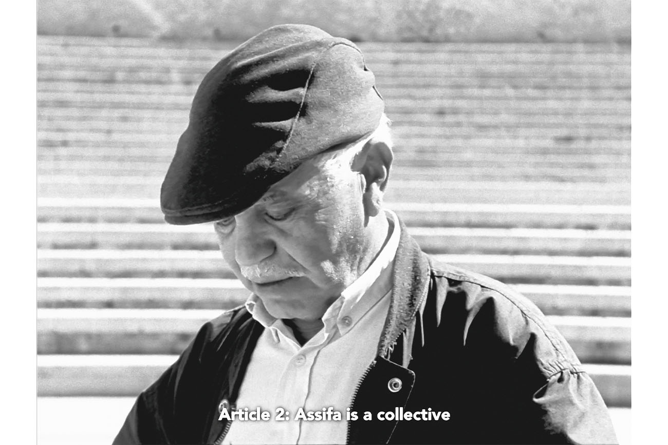 Bouchra Khalili, The Circle, 2023, installation vidéo, double canal synchronisé, 60 minutes, video still
© Avec l’aimable autorisation de l’artiste et de mor charpentier Paris/Bogotá.
